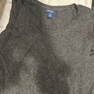 Old Navy sweater